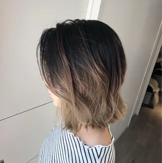 ショート カラー Le/a谷町 野上幹太のヘアスタイル