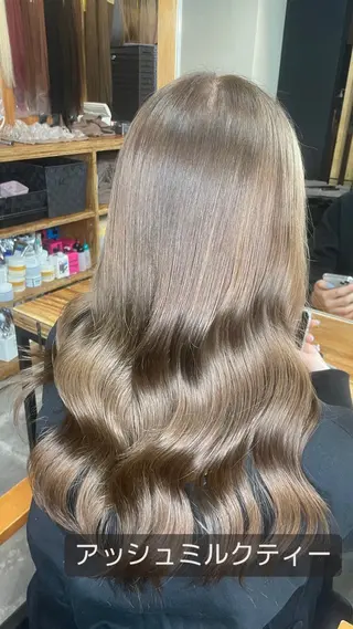 ロング 吉川優勢/ ハイトーン/エクステのヘアスタイル
