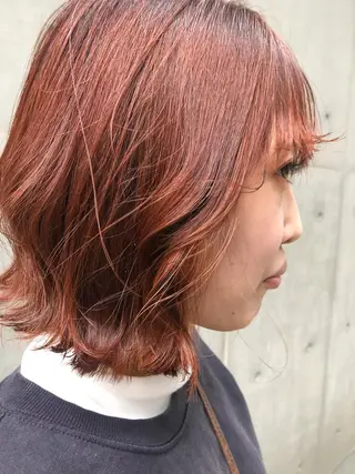 カラー ショート/デザイン /綾華のヘアスタイル