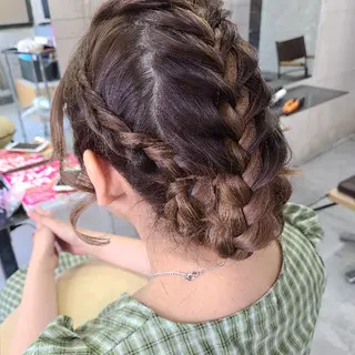 セミロング ヘアアレンジ terra✂️川嶋 大輔のヘアスタイル