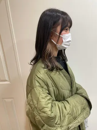 ミディアム カラー MIOベージュカラー 柔らかいカラーのヘアスタイル