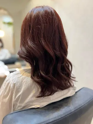 セミロング カラー "今"だけでない美髪 KOTOMIのヘアスタイル