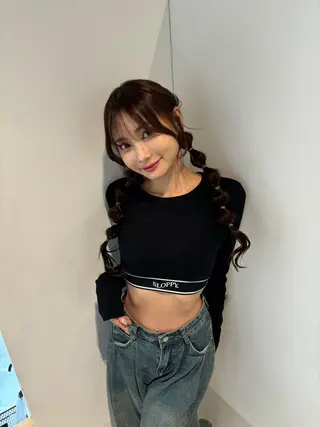 ロング カラー 艶髪ブリーチ/レイヤ ー/竹本幸希のヘアスタイル