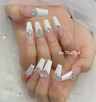 ロング Pio Mielのネイルデザイン