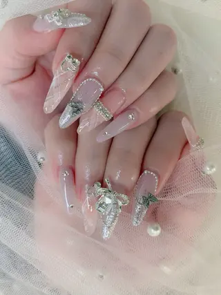 ネイル Lumi Nailのネイルデザイン