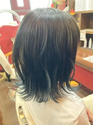 ショート カラー Well‘s黒木🌿 レイヤー💎寒色のヘアスタイル