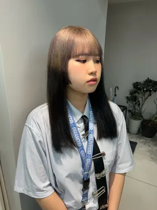 ショート カラー ヘアアレンジ ボブ/透明感ベージュ 🫧クルミ🌟のヘアスタイル