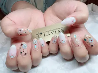 ネイル LAVIAS【 ラヴィアス】yunoのネイルデザイン