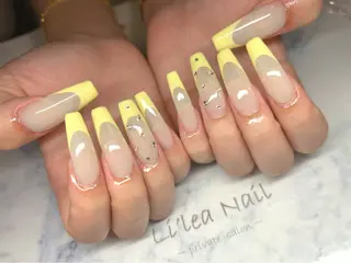 ネイル Li'leaNail AINAのネイルデザイン