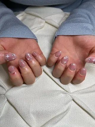 ネイル nail.salon .Reversalのネイルデザイン