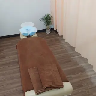 レナトス整体院所属・レナトス整体院 倉林のエステ・リラクイメージ