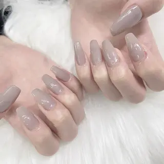 ネイル privatesalon Laulii所属・Laulii RIKAのネイルデザイン