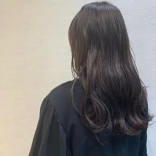 ロング メンズバレイヤージュ 斉藤春のヘアスタイル