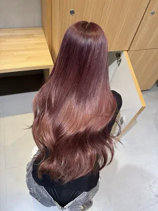 ロング Ashe　oleng所属・オモヤ ウタノのヘアスタイル