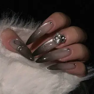 ネイル kiki nailsalon所属・すいか 🍉のネイルデザイン