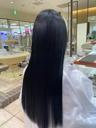 ロング カネヒラ リョウスケのヘアスタイル