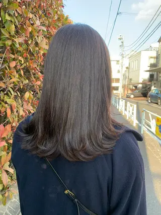 セミロング カラー 透明感/オリーブ/ グレージュ/YUKAのヘアスタイル