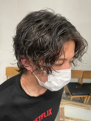 ミディアム パーマ メンズ スパイラルパーマ 🌐hina⭐️のヘアスタイル