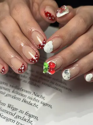 ネイル MAQUM所属・K. Yukoのネイルデザイン