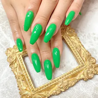 ネイル マジックミラー所属・マジック ミラーのネイルデザイン