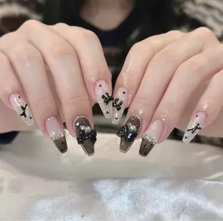 ネイル Tini ANA.CHUOのネイルデザイン