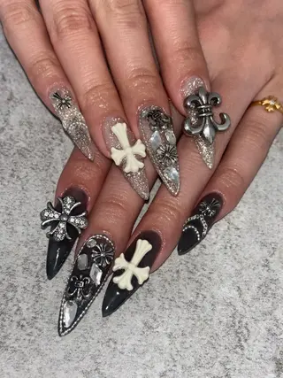 ネイル Rive. 酒井のネイルデザイン