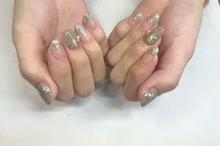 ネイル more Private Nail Salon所属・K. makiのネイルデザイン