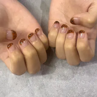 ネイル アンリッシュ新宿店 ishiiのネイルデザイン