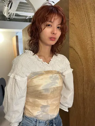 ミディアム 上田 恋菜のヘアスタイル