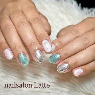 ネイル Nailsalon Latteのネイルデザイン
