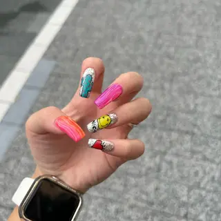 ネイル 今福鶴見ネイル 8(ｴｲﾄ)のネイルデザイン