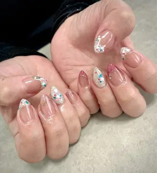 ネイル Lilly Co.のネイルデザイン