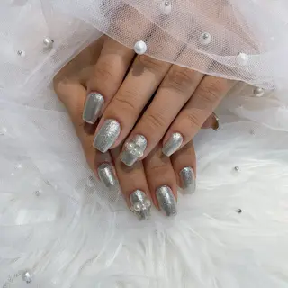 ネイル WISTERIA midoriのネイルデザイン