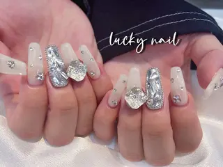 ネイル Lucky nail  小林和希のネイルデザイン
