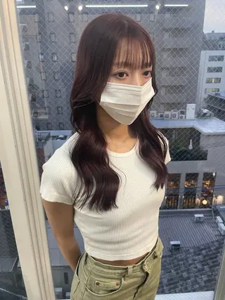 セミロング 有人/バレイヤージュ /シャドールーツのヘアスタイル