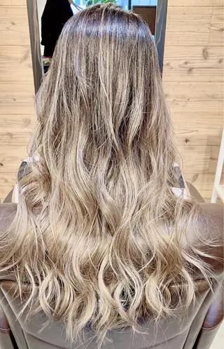 ロング NESTA hair ground所属・🌈NESTA minami🌈のヘアスタイル