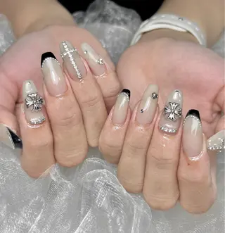 ネイル cie/42° NIJINAのネイルデザイン