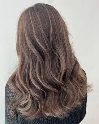 ロング カラー 🫧Kirara 🫧透明感カラーのヘアスタイル