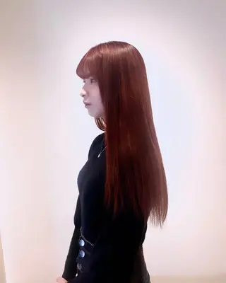 カラー 透明感カラー🦋艶髪 イヴカ💙のヘアスタイル