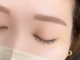 アイブロウ nerine博多 momokaのマツエク・マツパデザイン