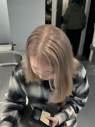 ミディアム カラー sakoda shunkiのヘアスタイル