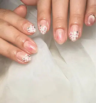 ネイル Blanc ブランのネイルデザイン