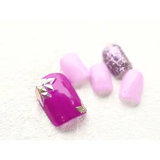 ネイル ネイルサロン　ルシェルアイ所属・嶋田 咲野のネイルデザイン