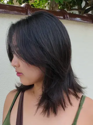 ミディアム カラー レイヤーボブ/ 艶カラー/サナ🌼のヘアスタイル