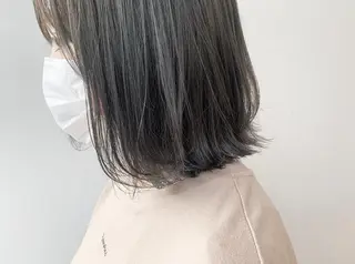 ショート カラー 透明感♡︎♡︎ 佐々木早苗のヘアスタイル