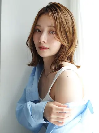 ミディアム カラー ange 千曲のヘアスタイル