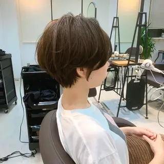 ショート カラー 前田 健太のヘアスタイル