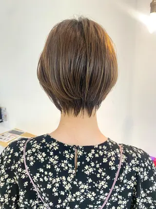 ショート カラー 安永 涼のヘアスタイル