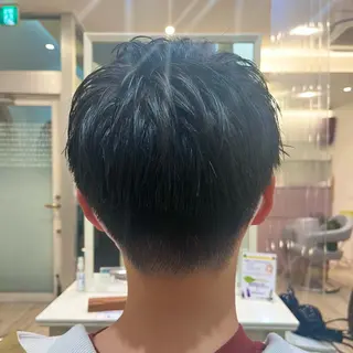 メンズ レイヤー/顔まわり 透明感カラー柳澤優名のヘアスタイル