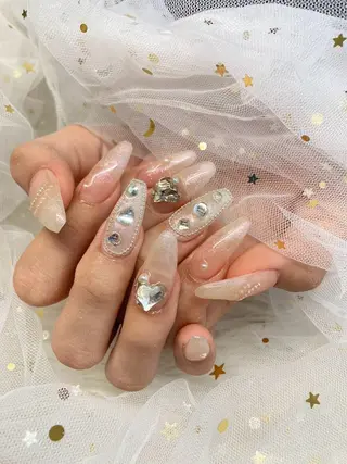 ネイル Azu nail salon所属・ネイリスト あずさのネイルデザイン